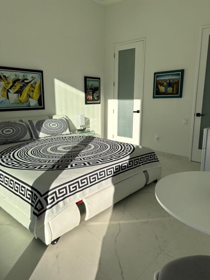 Men Only Clothing Option Guesthouse Near Wilton Manors Fort Lauderdale Exterior foto