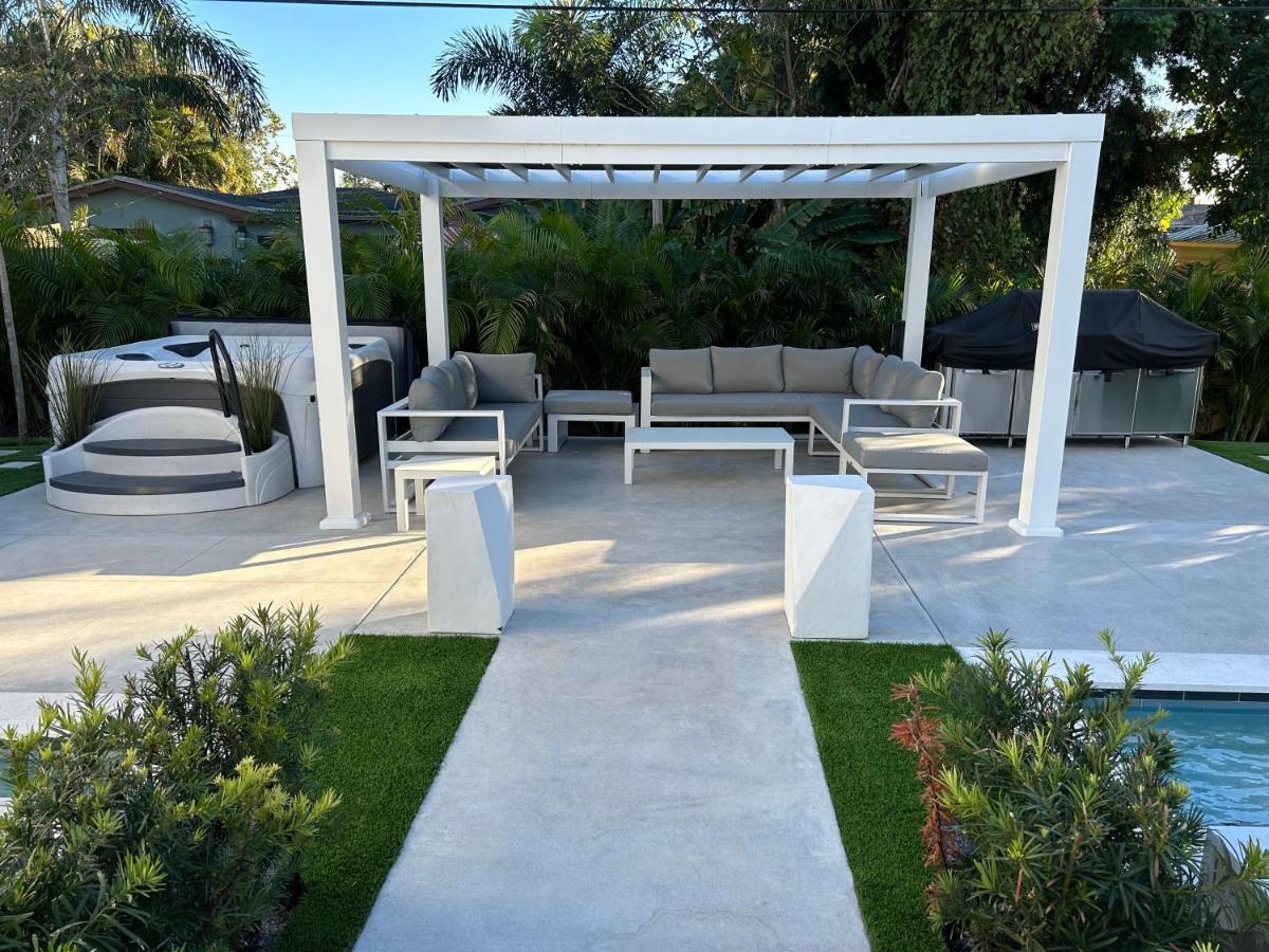 Men Only Clothing Option Guesthouse Near Wilton Manors Fort Lauderdale Exterior foto
